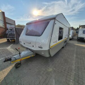 2017 Jurgens Exclusive Deluxe Pre-owned Caravan for sale